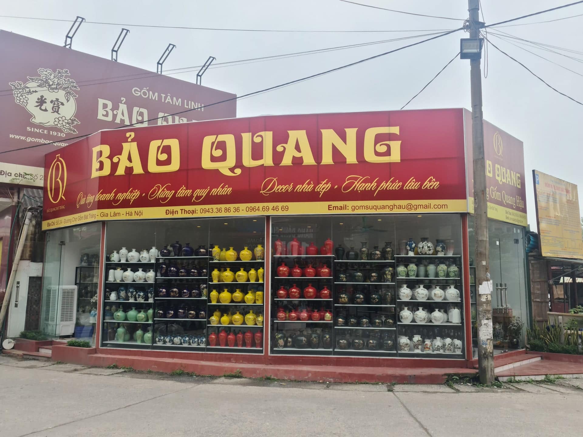 Men Hỏa Biến – Loại men độc đáo từ Làng gốm Bát Tràng đến Quang Hậu Ceramic 6 Từng sản phẩm men hỏa biến tại Quang Hậu là kết quả của tâm huyết, sự kiên nhẫn và lòng yêu nghề của người làm gốm.