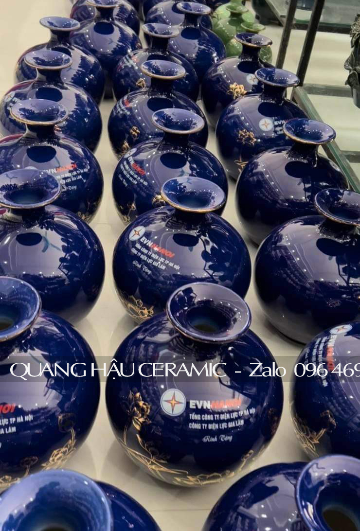 Bình hút lộc Decal Vàng men Xanh coban – EVNHANOI 3 Nhiều bình hút lộc decal vàng coban, quà tặng doanh nghiệp EVNHANOI.