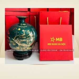 Bình hút lộc decal vàng xanh bộ đội bóng, quà tặng doanh nghiệp MB Nam Hà Nội.
