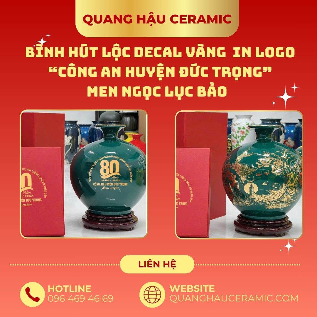 Bình hút lộc in logo Công an huyện Đức Trọng - Men ngọc lục bảo 1 Bình hút lộc in logo Công an huyện Đức Trọng – họa tiết cá chép trông trăng hai mặt