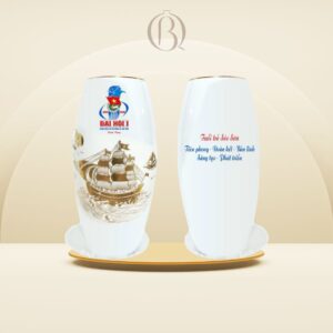 Lọ hoa in logo Đoàn TNCS Hồ Chí Minh xã Sóc Sơn men trắng bóng